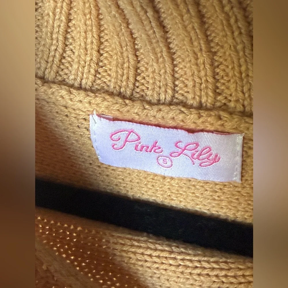 Pink Lily tan cropped mock neck sweater S